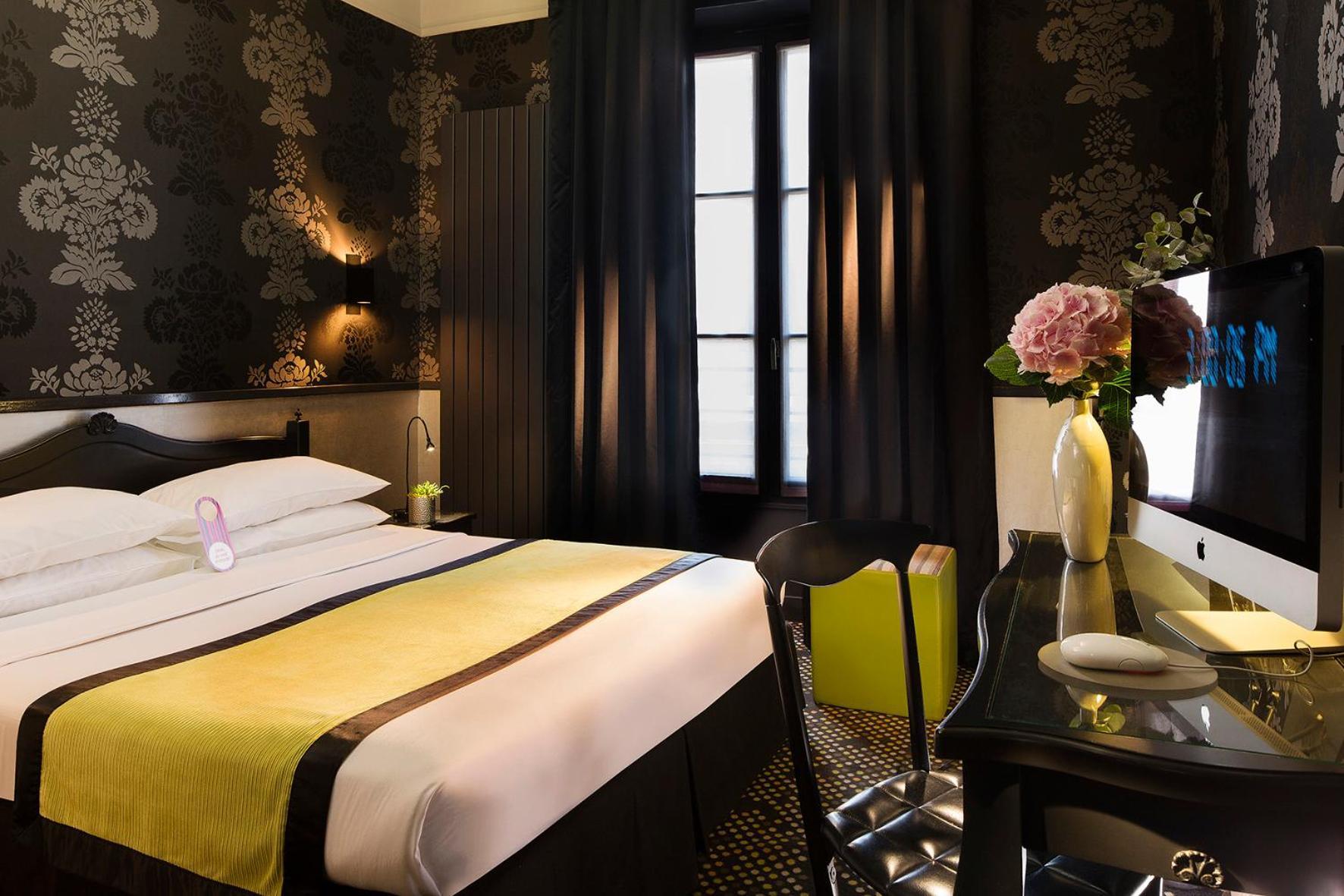 Deluxe Room Twin Beds or Double Bed