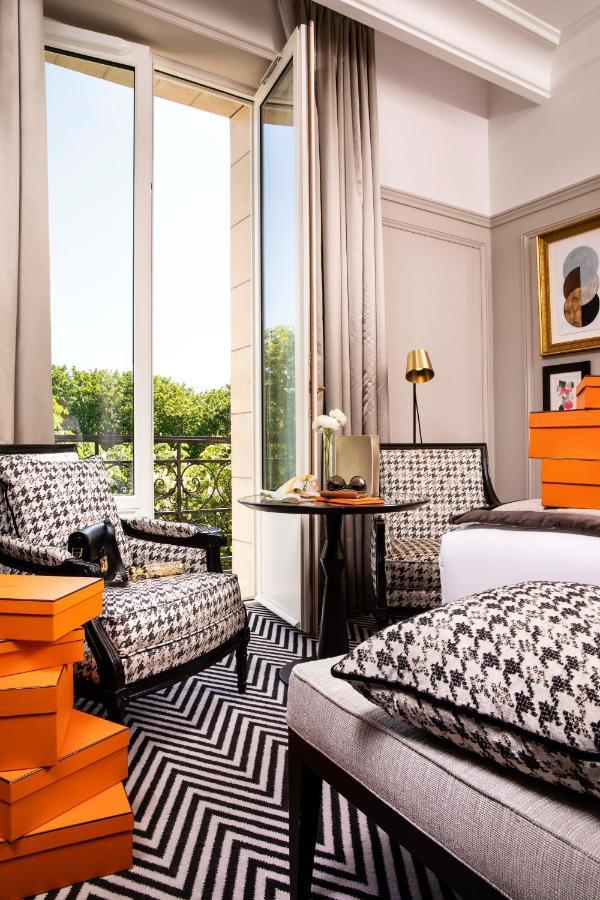 Quarto Deluxe com Vista Torre Eiffel