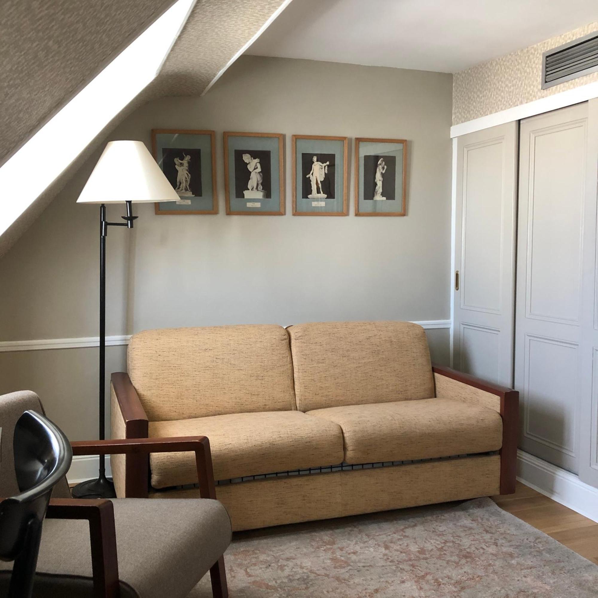 Club Double Room sofa bed