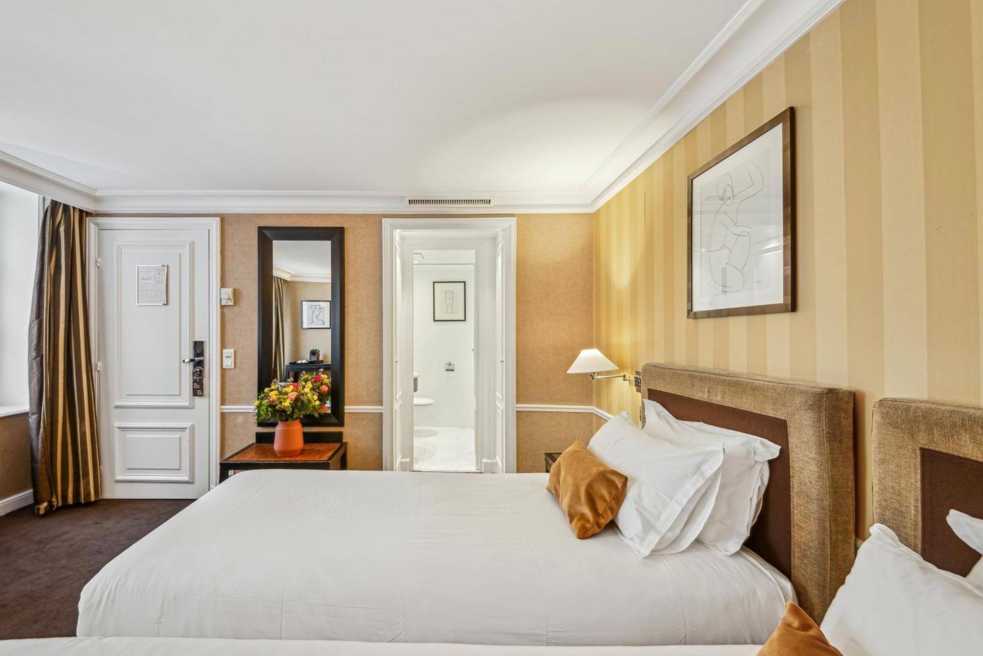 Quarto Duplo Deluxe