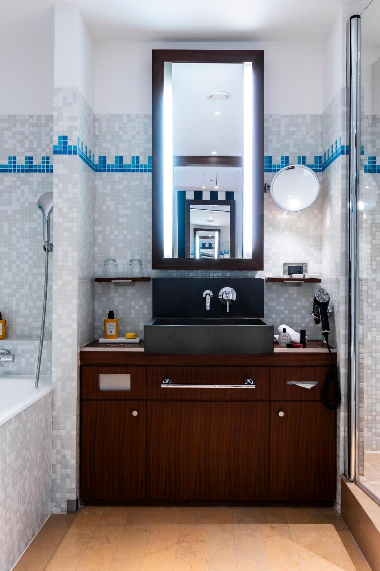 Chambre Prestige - Balcon Panoramique - Arc De Triomphe