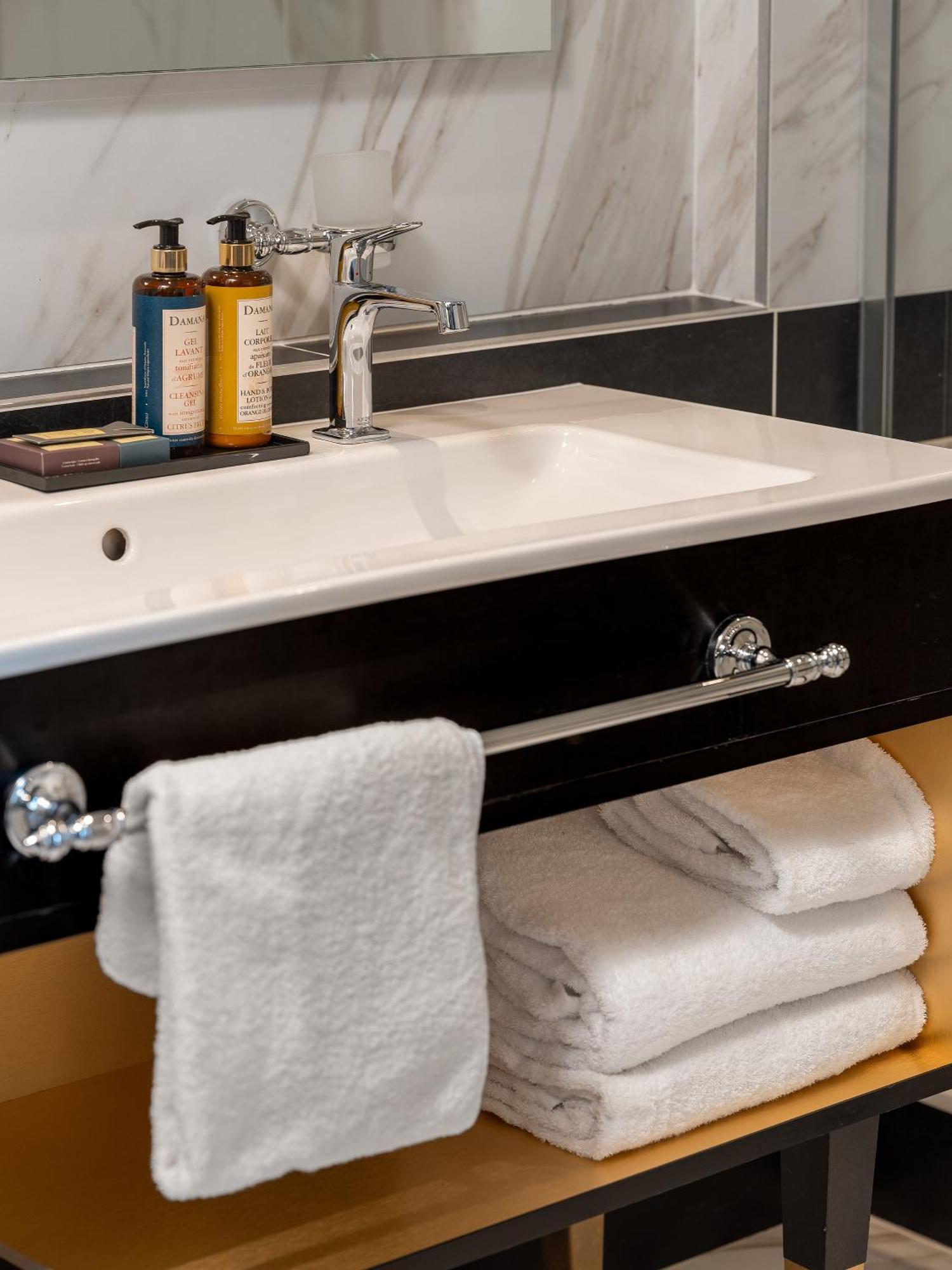 Zimmer mit Queensize-Bett – barrierefrei