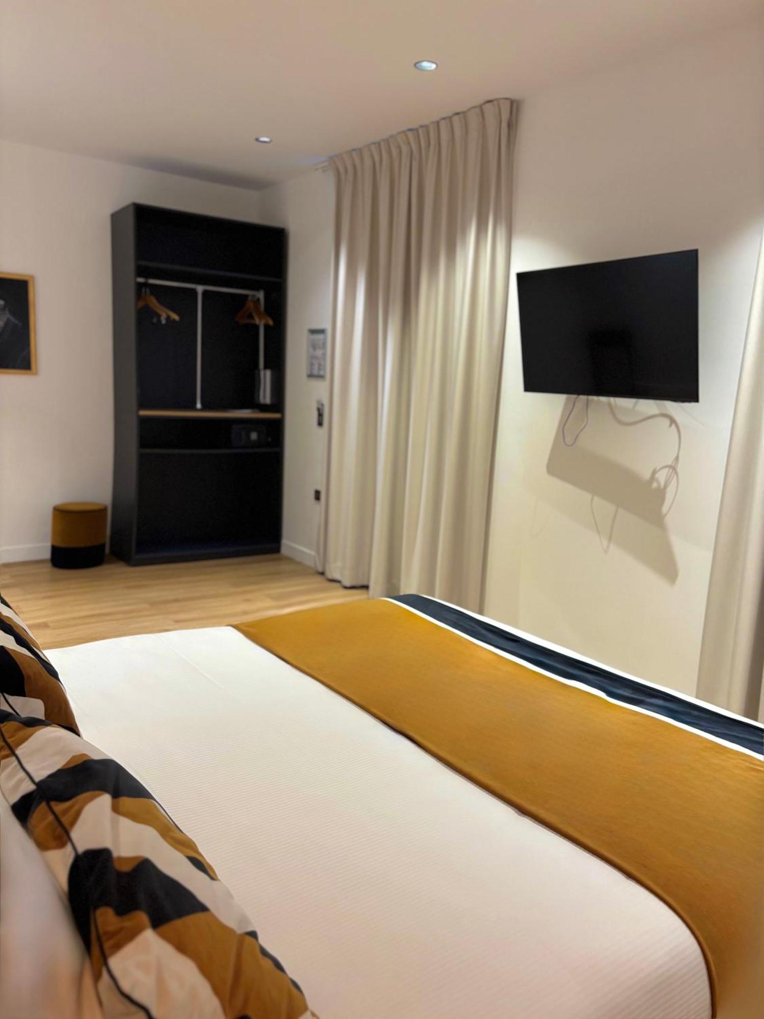 Quarto Duplo Deluxe