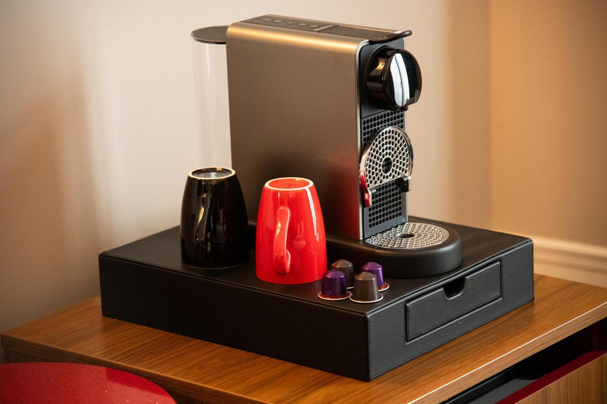 Premium Queen Room Minifridge