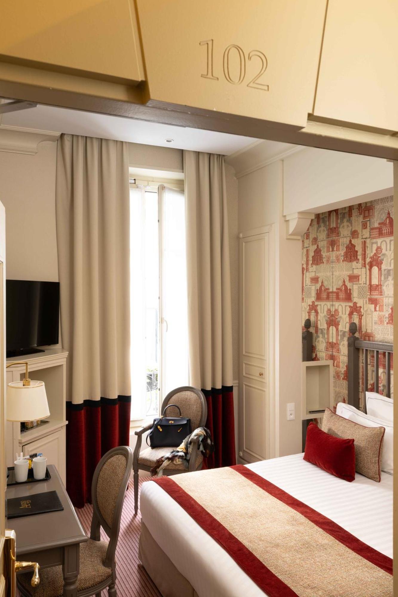 Classic Double Room
