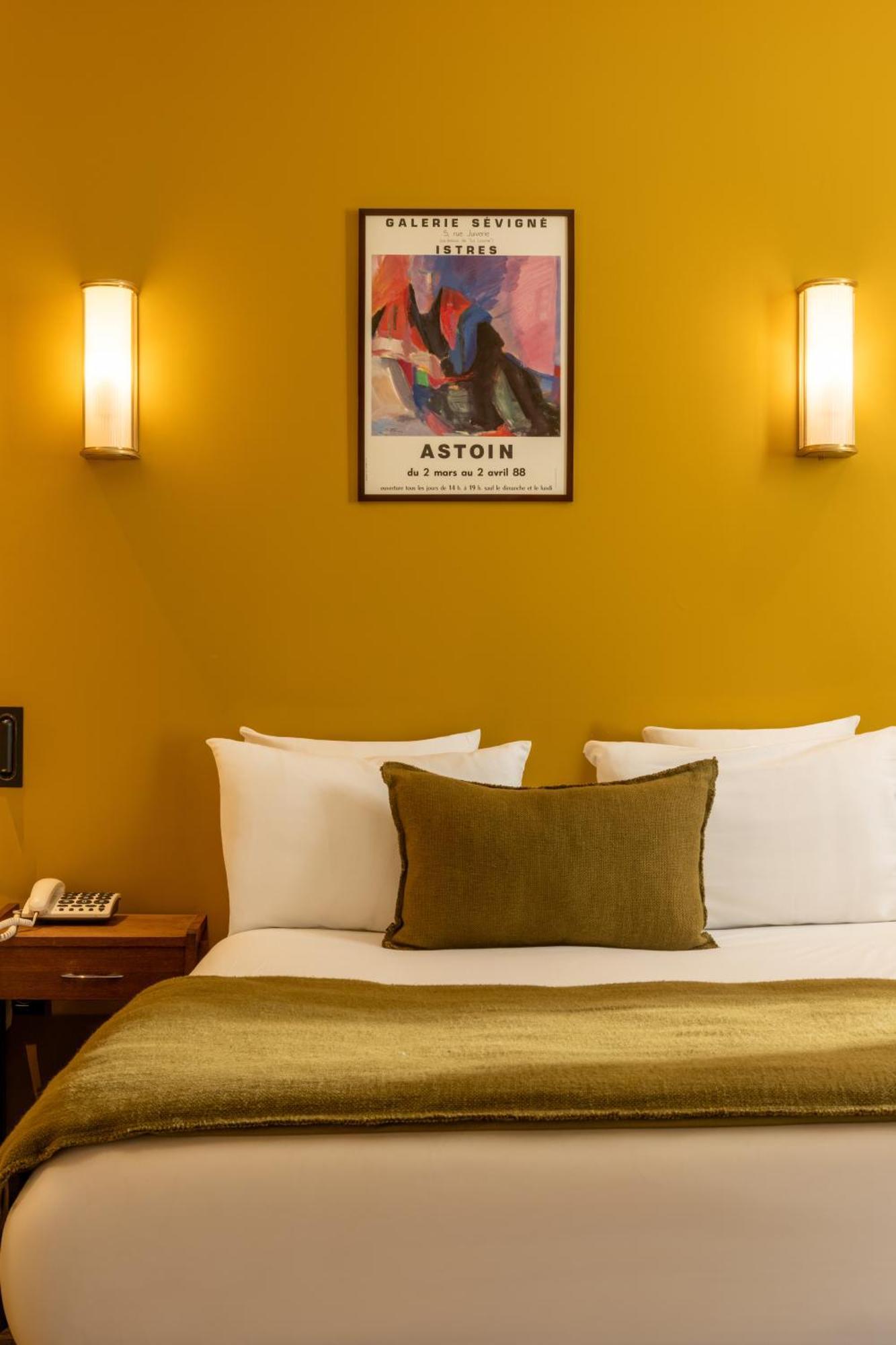 Classic Room,1769883959:JPEG