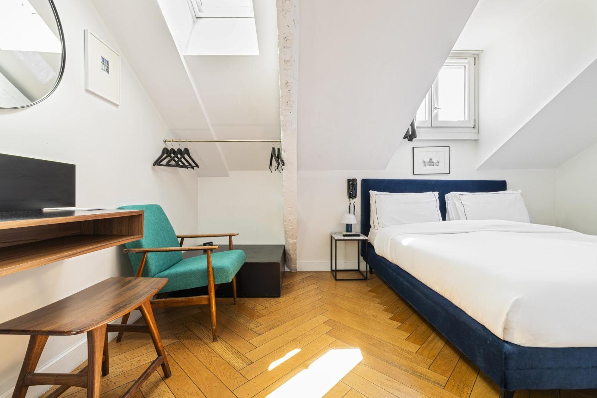 Tweepersoonskamer met 1 of 2 Bedden - Onder het Dak