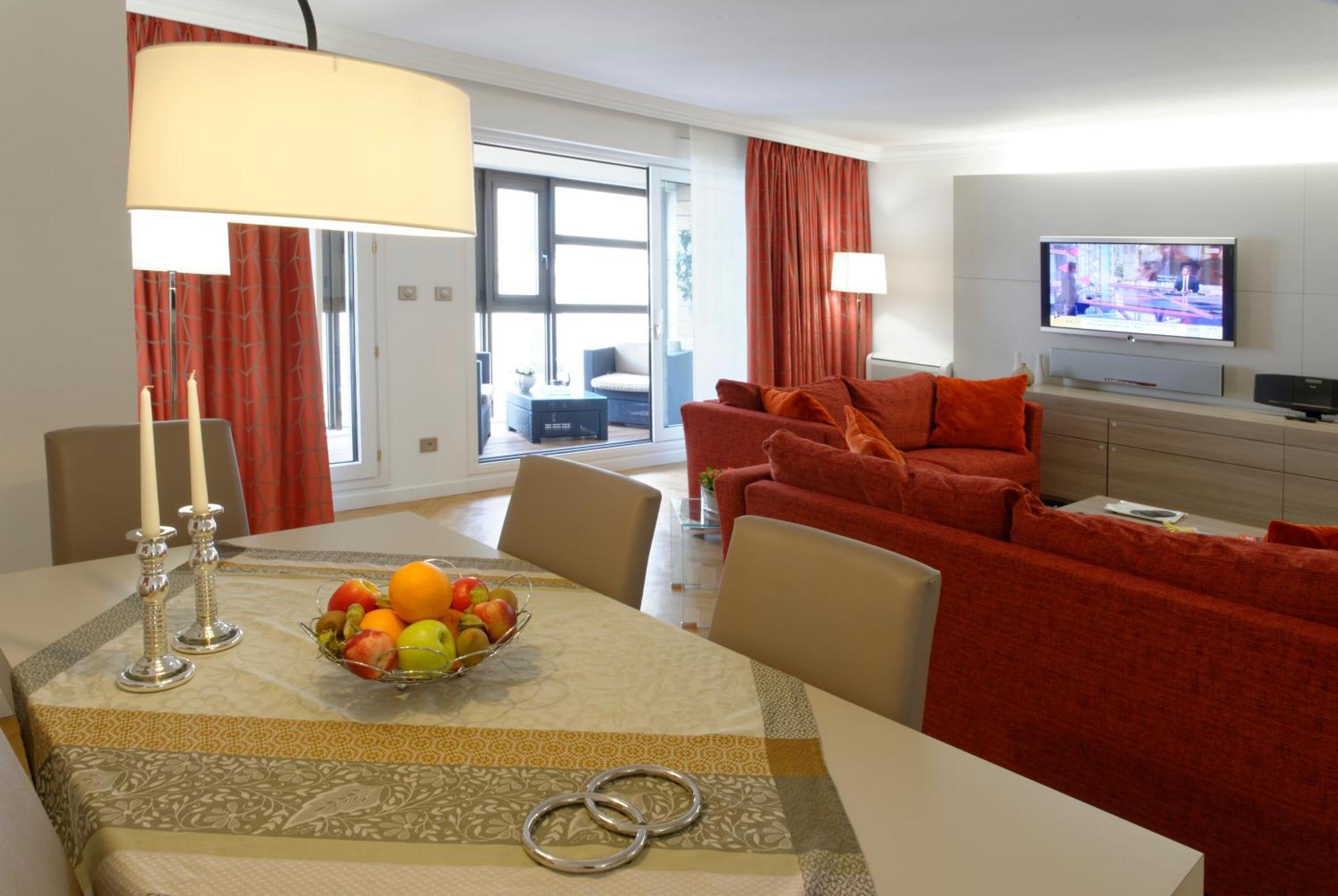Three-Bedroom Apartment 126m2