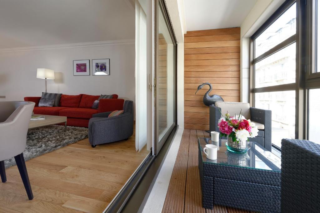 One-Bedroom Apartment 65m2