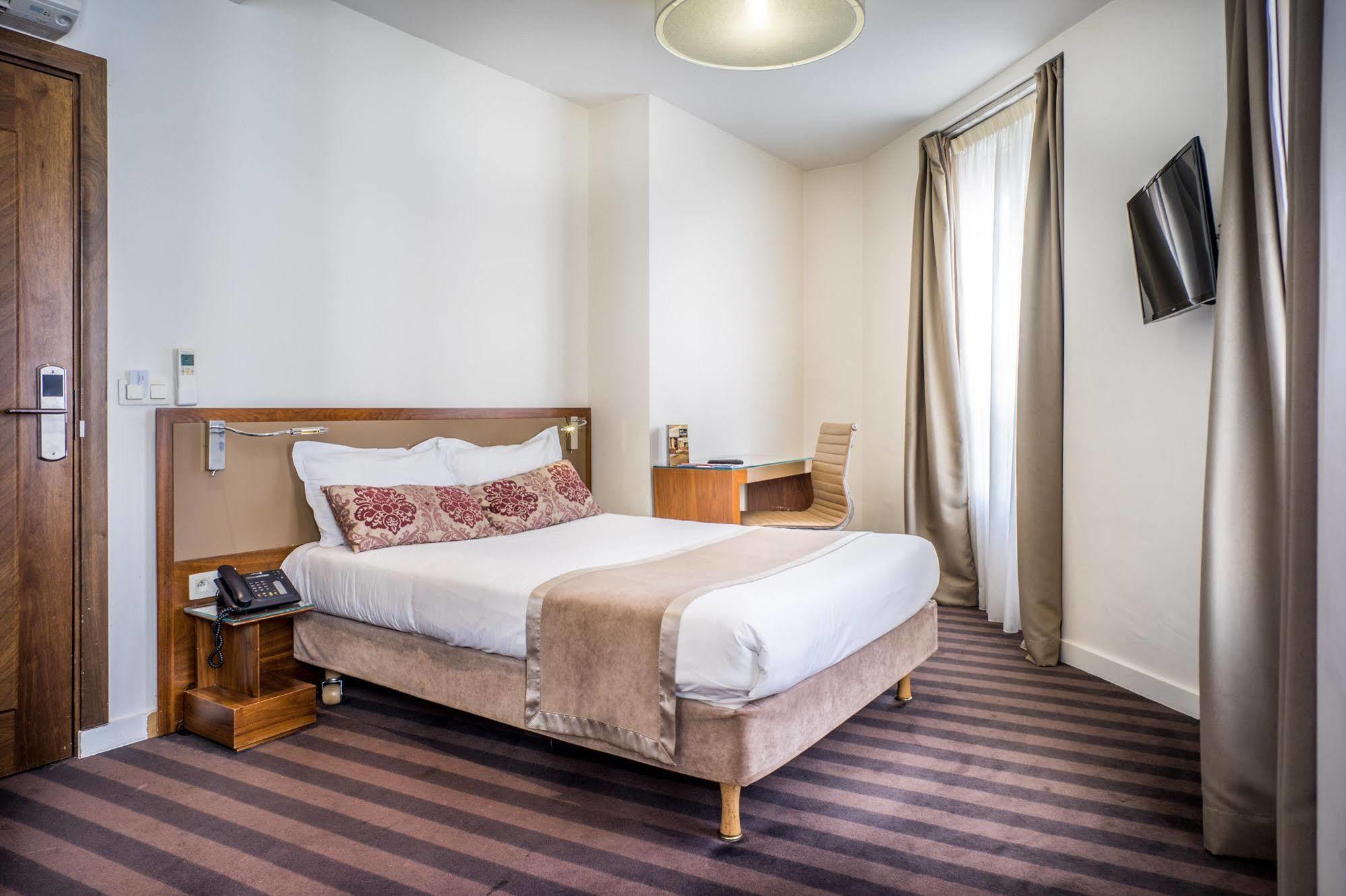 Classic Double or Twin Room