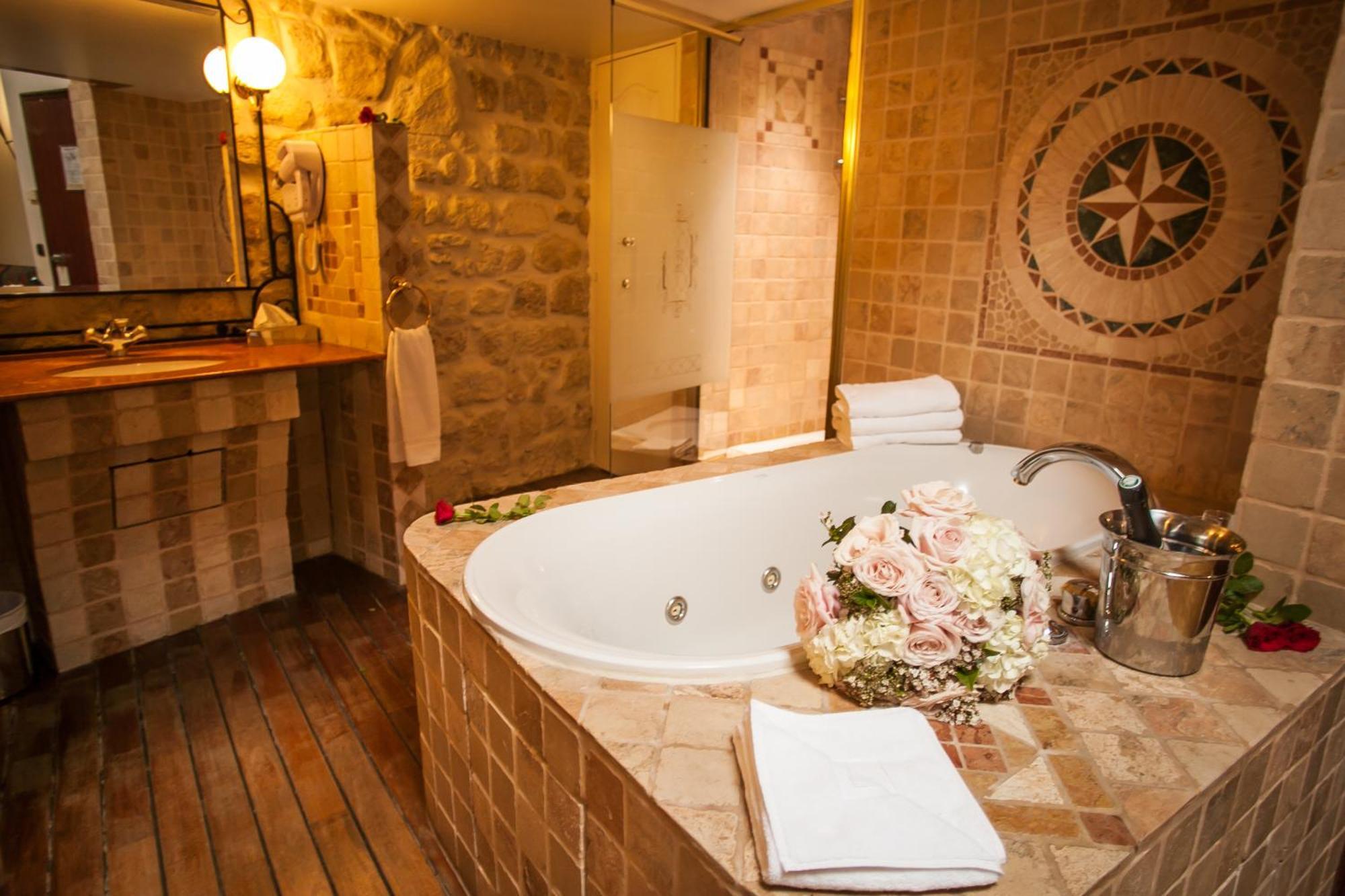 Suite Júnior