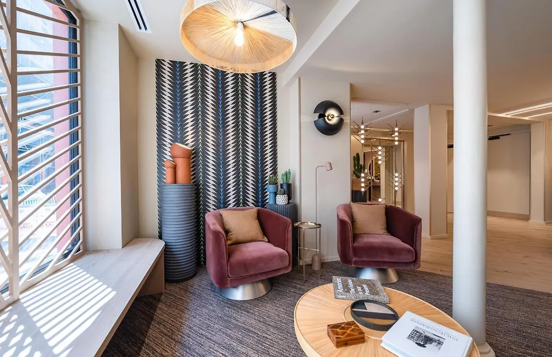 O.Lysee Hotel-1