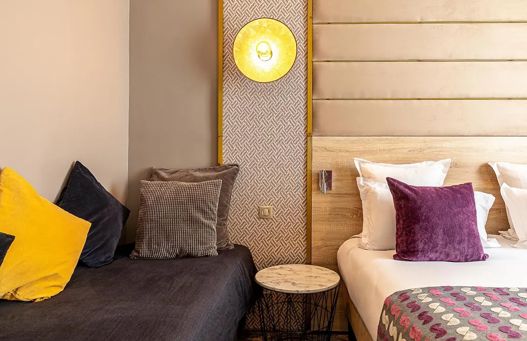 Hotel Nude Paris - Color Vision-1