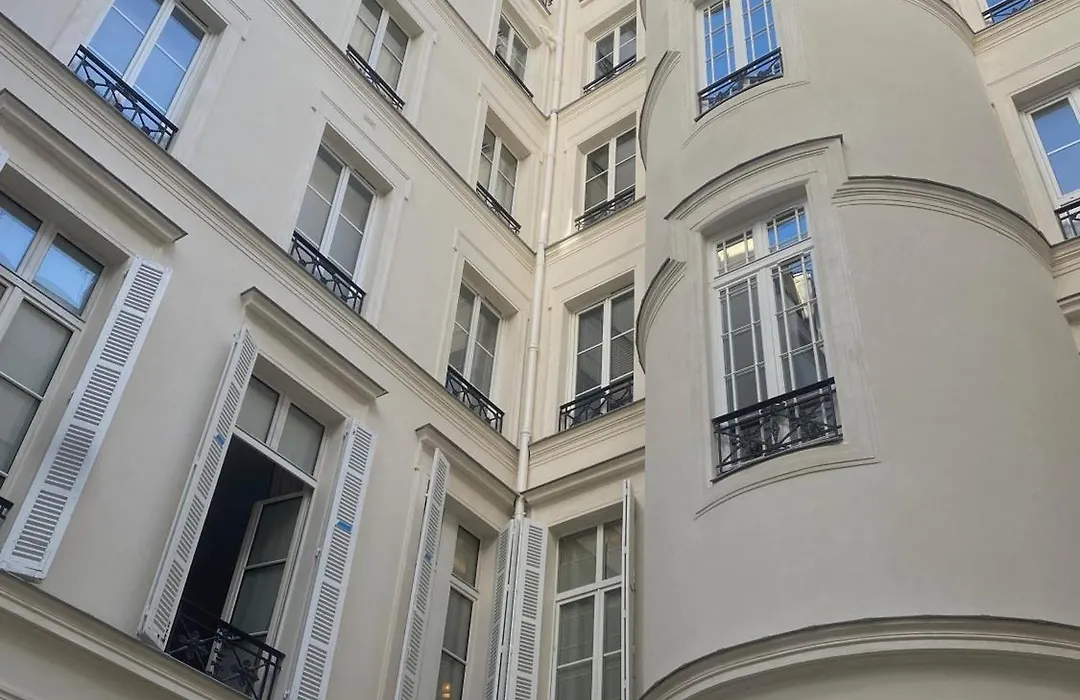 1Er Etage Opera-1