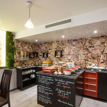 Best Western Plus Opera Batignolles-3