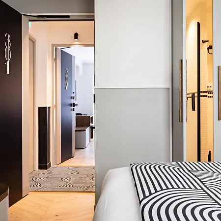 Best Western Premier The Blake Paris Gare Saint Lazare-3