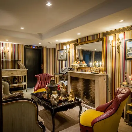 Hotel Chateaubriand-3