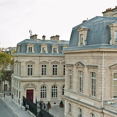 La Chambre Du Marais-3