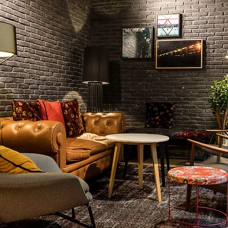 Laz' Hotel Spa Urbain Paris-2