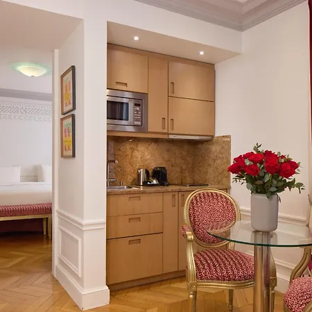 Majestic Apartments Champs Elysees-3