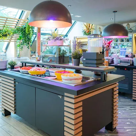 Novotel Paris Centre Bercy-2