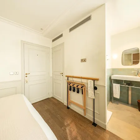 Hoy Paris - Yoga Hotel-2