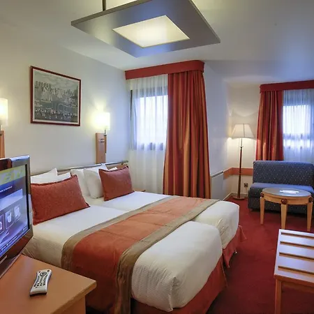 Hotel Opera Cadet-2