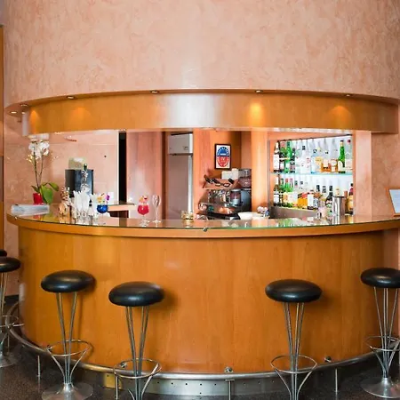 Hotel Opera Cadet-3